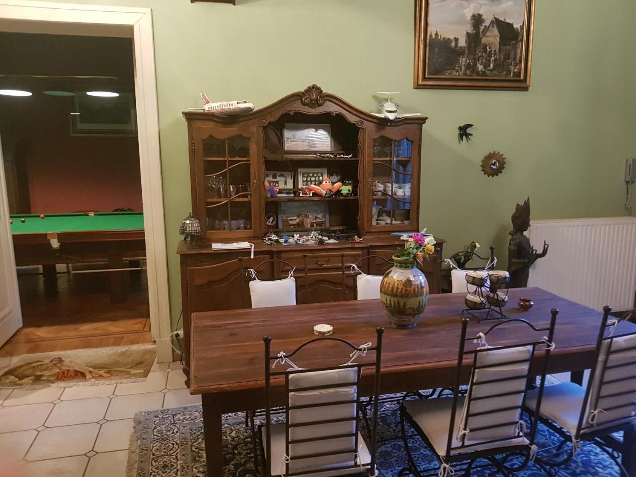Chateau Lambert Moulinsart Hotel, Shuttle Airport, Long Term Parking, Snooker, Large Terrasse, Dinner, Breakfast Charleroi Exteriör bild